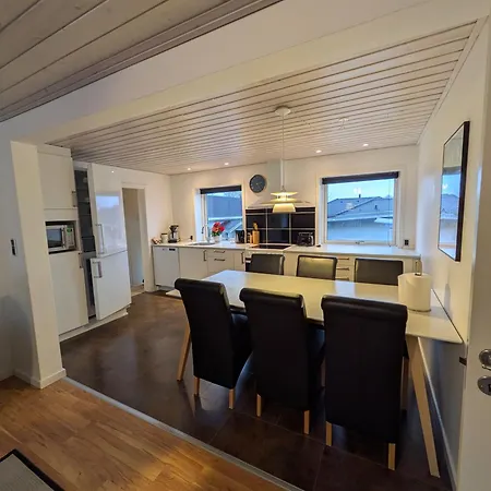 Hus 5 Personer *